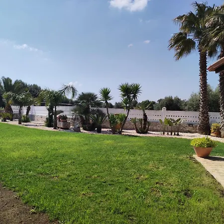 فيلة Luxury Bianca With Pool